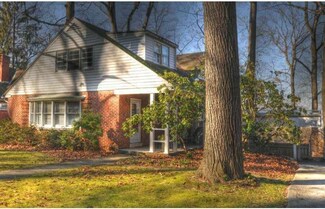 1424 Oak Ln, Reading, PA 19604