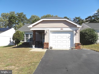69 Buckingham Dr, Southampton, NJ 08088