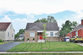 815 Eddystone Ave, Columbus, OH 43224