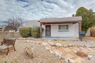 1108 Vassar Dr SE, Albuquerque, NM 87106