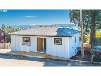 4685 Riverview Ave, West Linn, OR 97068