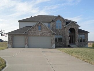8855 Kimball Ct, Millbrook, IL 60536