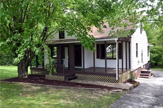 809 Canfield Rd, Youngstown, OH 44511
