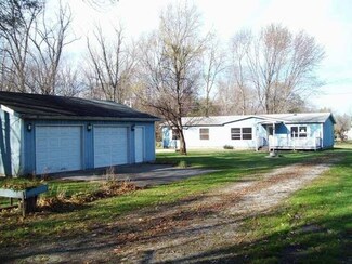 115 Fir St, Walkerton, IN 46574