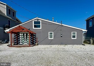 103 N Burgee Dr, Little Egg Harbor Township, NJ 08087