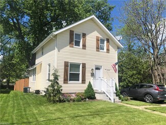 4053 Mogadore Rd, Mogadore, OH 44260
