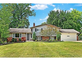 5650 Janet Blvd, Solon, OH 44139