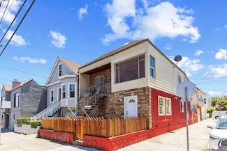 153 Silliman St, San Francisco, CA 94134