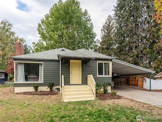 200 Paton St, Cashmere, WA 98815