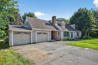 443 Rye Hill Rd, Monroe, NY 10950