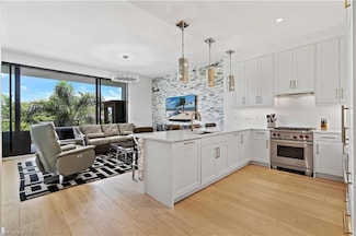 850 Central Ave Unit 202, Naples, FL 34102