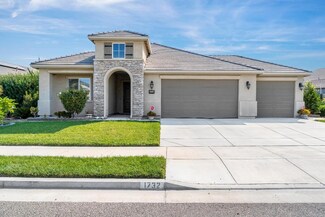 1732 Cobblefield Ln, Los Banos, CA 93635