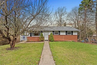 409 Shirley Ln, Oakdale, PA 15071