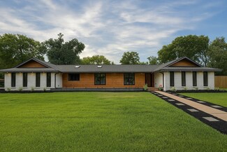 7810 Nairn St, Houston, TX 77074