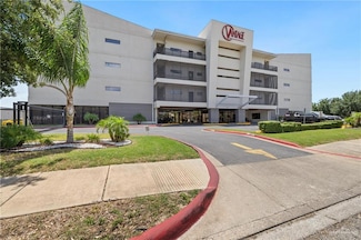 813 Travis St Unit 203, Mission, TX 78572