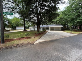 4651 Rosewood Dr, Mobile, AL 36608