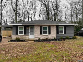 2221 11th St SE, Decatur, AL 35601