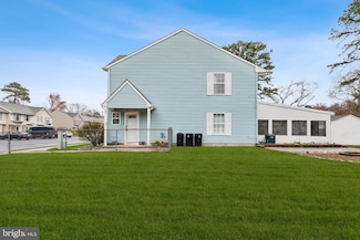 64 Grant Ln, Berlin, NJ 08009