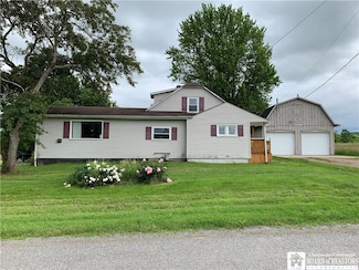 938 Spencer Rd, Jamestown, NY 14701