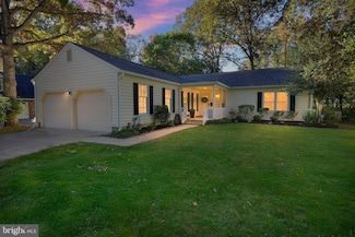 1557 Farlow Ave, Crofton, MD 21114