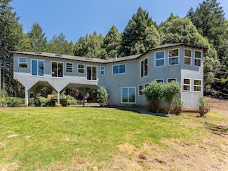 32211 Condor Rd, Willits, CA 95490