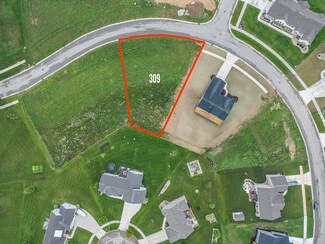 309 Katie Dr Unit 61, Grand Rapids, MI 49534