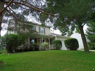 3506 Country Grove Dr, Madison, WI 53719