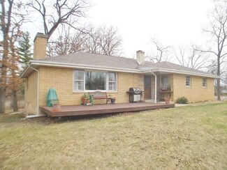 164 N Us Highway 12, Fox Lake, IL 60020