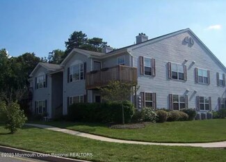176 Harlequin Glade Unit 176, Bayville, NJ 08721