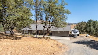 2384 Choctaw Rd, Copperopolis, CA 95228