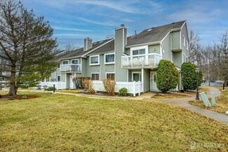 24 Arrowwood Ln, Monmouth Junction, NJ 08852