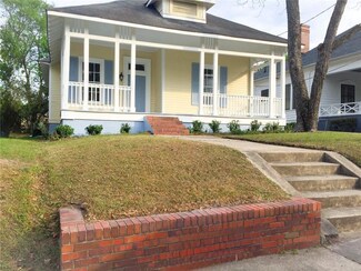 1030 Tatnall St, Macon, GA 31201