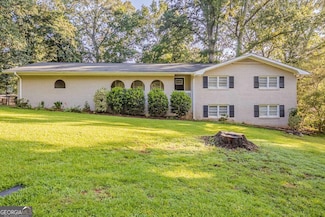 6407 Shore Dr, Douglasville, GA 30135