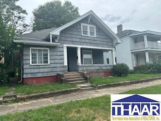 527 S 8th St, Terre Haute, IN 47807