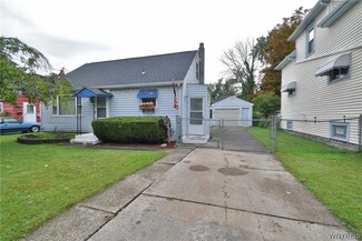 18 Coronada St, Buffalo, NY 14220