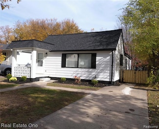 4005 Weddell St, Dearborn Heights, MI 48125