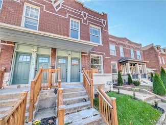 3002 California, Saint Louis, MO 63118