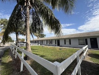 5115 4th Rd N, West Palm Beach, FL 33415