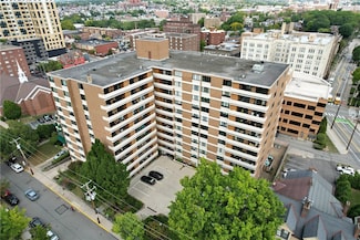 220 N Dithridge St Unit 303, Pittsburgh, PA 15213