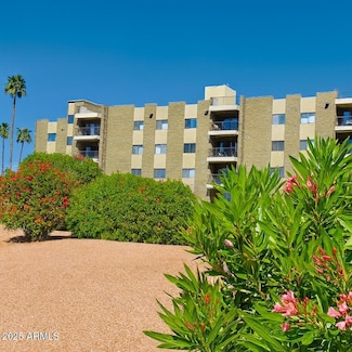 425 S Parkcrest Unit 322, Mesa, AZ 85206