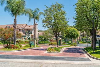 493 Shelburne Ln Unit A, Simi Valley, CA 93065