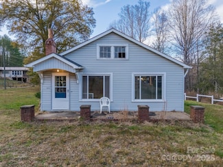 3028 Morganton Blvd SW, Lenoir, NC 28645