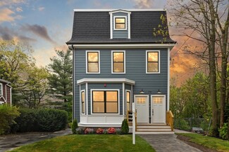 79 Maple St Unit 1, Hyde Park, MA 02136