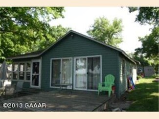 4436 4436 Smith Lake Rd, Osakis, MN 56360