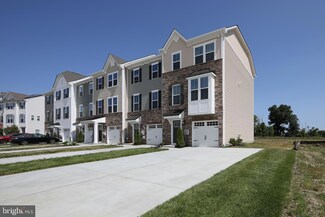 112 Roundstone Run, Woolwich Township, NJ 08085