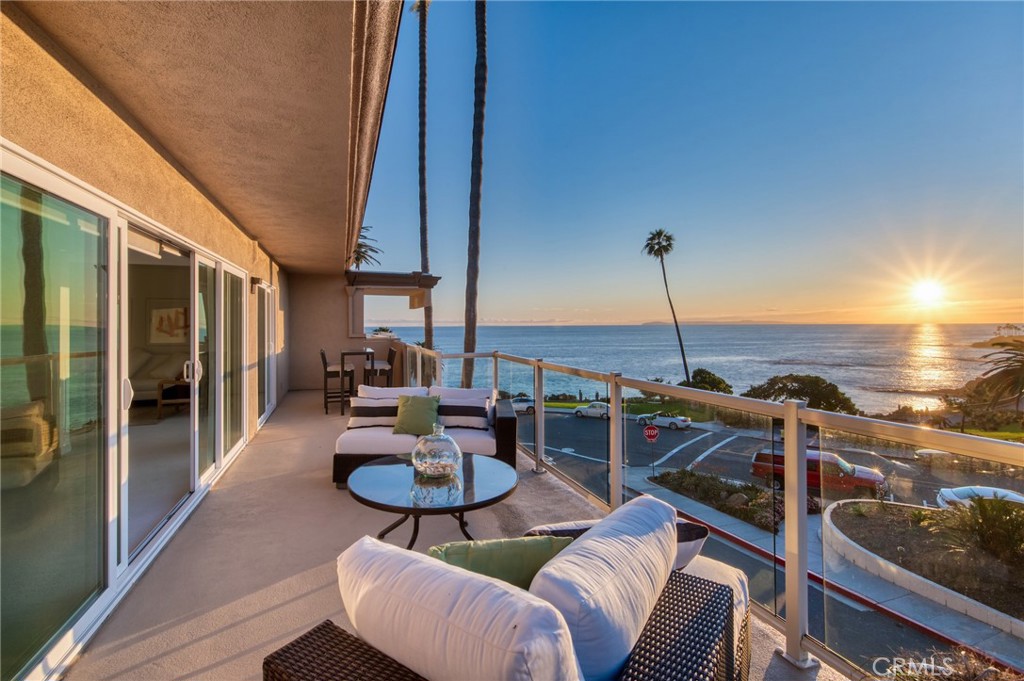 151 Myrtle St Unit 10, Laguna Beach, CA 92651