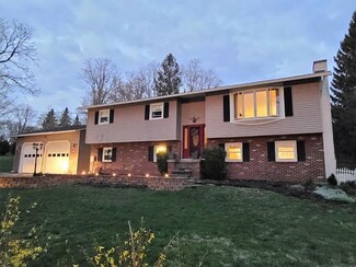 4998 Rockefeller Rd, Auburn, NY 13021