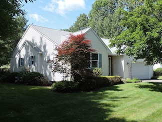 2 Abbewood Dr Unit 2, Enfield, CT 06082