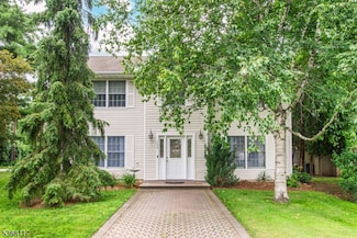 103 S 1st Ave, Kenvil, NJ 07847
