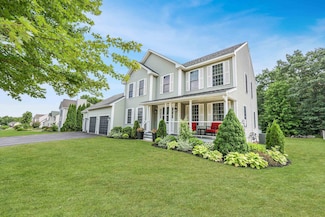 29 Stirling Ave, Hooksett, NH 03106